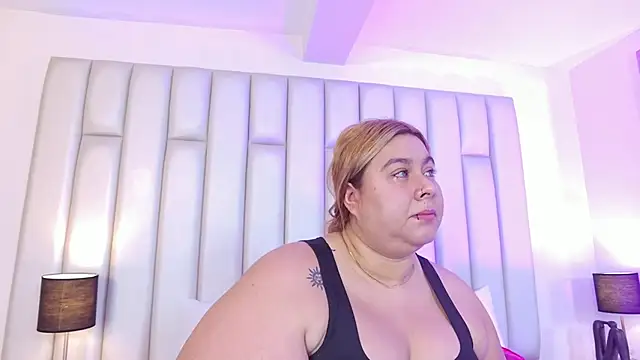 aandreaperez online show from 04/10/26, 11:50