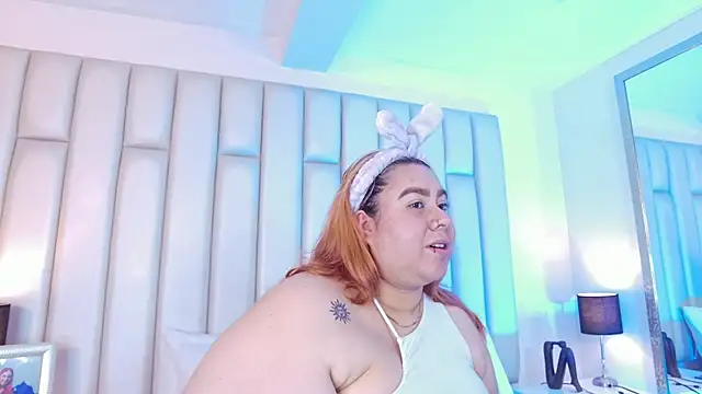 aandreaperez online show from 02/09/26, 07:01