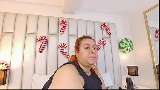 aandreaperez online show from 12/17/25, 11:37