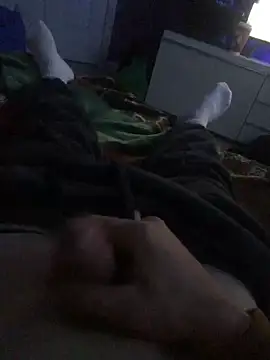 Hugetings online show from 12/29/24, 03:45