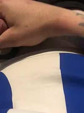 Hugetings online show from 02/09/25, 05:19