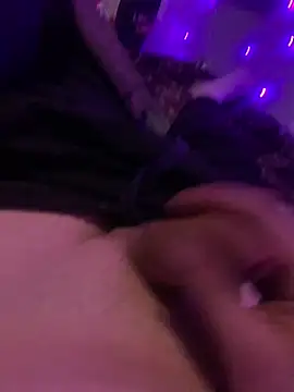 Hugetings online show from 03/10/26, 10:41