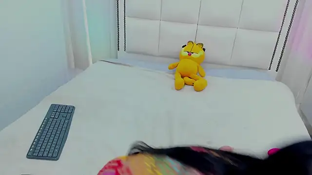 Kirara 22 online show from 11/12/25, 08:01