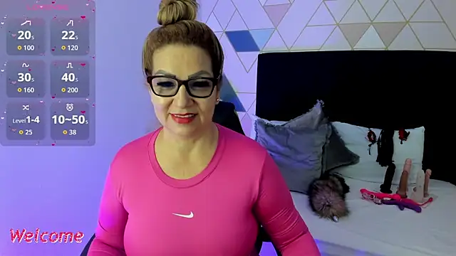 gisela27 online show from 10/21/25, 12:48