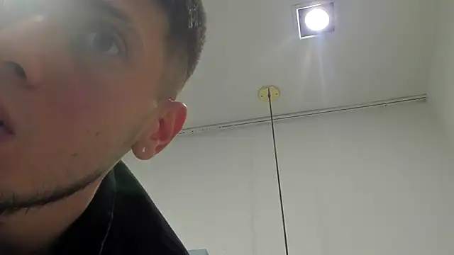 SebastianMaximoff online show from 10/03/25, 07:48