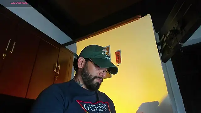 CamiloGray  online show from 02/20/26, 03:25