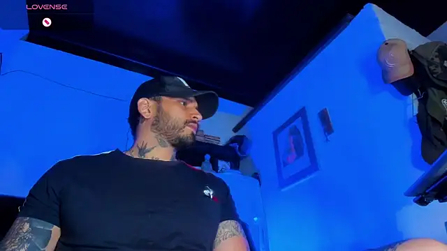 CamiloGray  online show from 03/03/25, 01:34