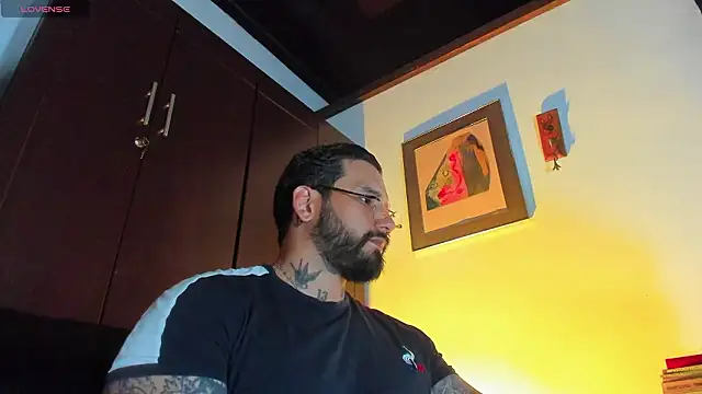 CamiloGray  online show from 03/25/26, 02:16