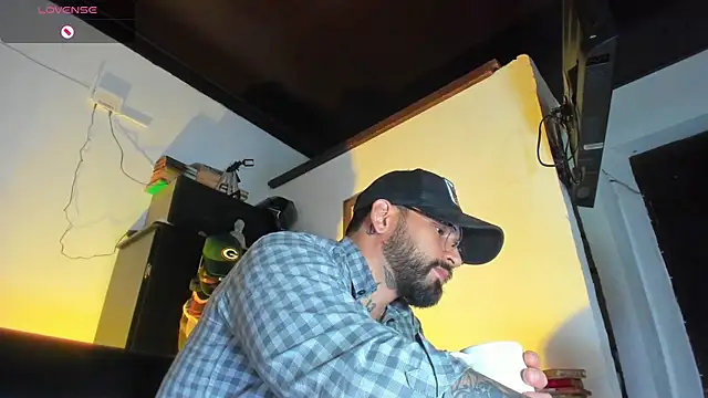 CamiloGray  online show from 09/24/25, 02:56