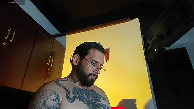 CamiloGray  online show from 03/06/26, 02:45