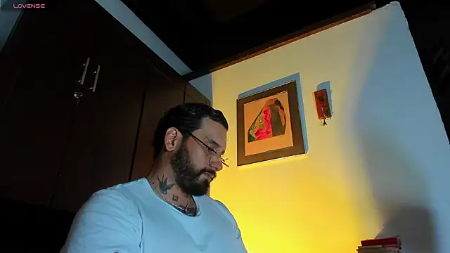 CamiloGray  online show from 03/11/26, 03:28