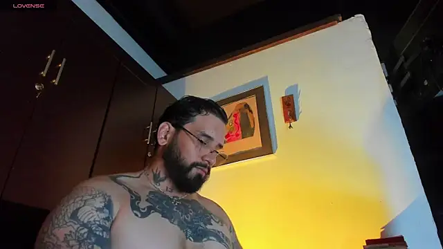CamiloGray  online show from 05/06/26, 02:21