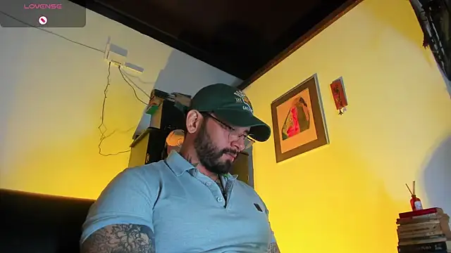 CamiloGray  online show from 11/14/25, 01:59