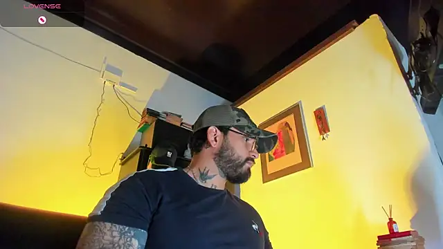 CamiloGray  online show from 12/05/25, 01:53