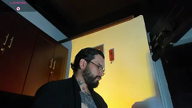 CamiloGray  online show from 02/09/26, 01:42