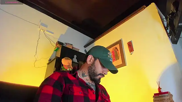 CamiloGray  online show from 11/21/25, 02:27