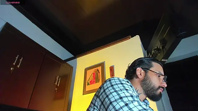 CamiloGray  online show from 01/19/26, 03:38