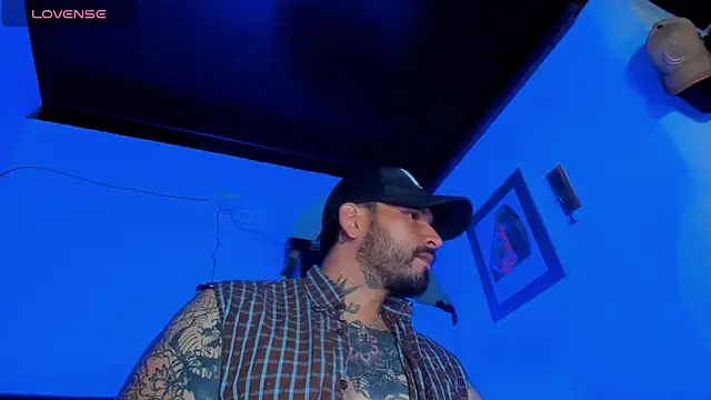 CamiloGray  online show from 03/02/25, 02:47