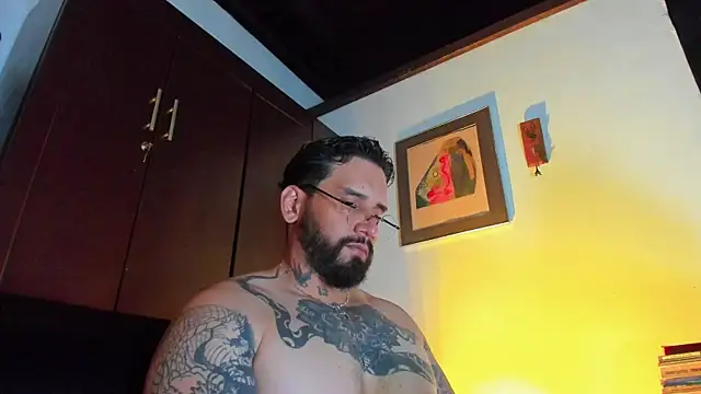 CamiloGray  online show from 05/26/26, 01:31