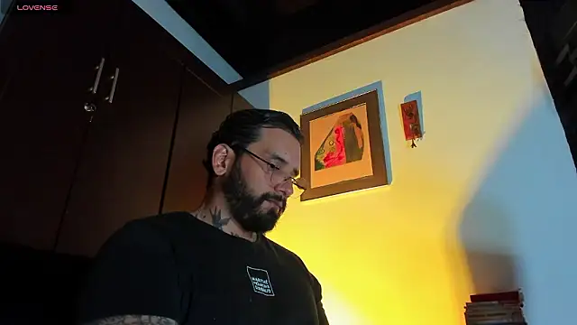 CamiloGray  online show from 03/13/26, 02:33