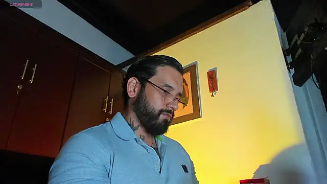 CamiloGray  online show from 02/05/26, 04:03