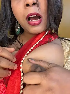 wow-wow-sexy online show from 02/17/26, 06:38