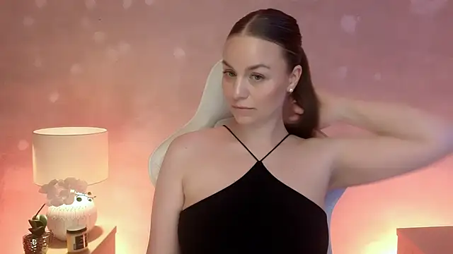 MilaFleur online show from 07/15/26, 04:58