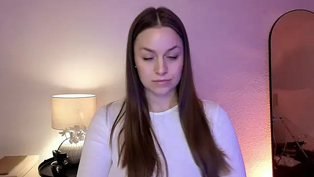 MilaFleur online show from 03/10/25, 03:09