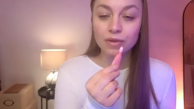 MilaFleur online show from 02/01/25, 09:21