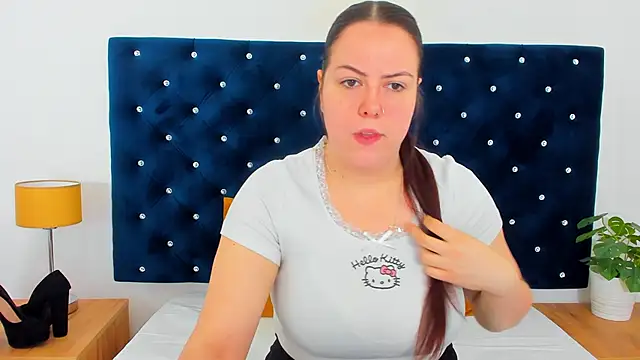 EvaLick online show from 02/12/26, 06:24