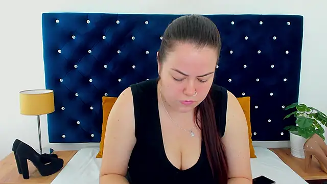 EvaLick online show from 11/19/25, 06:46