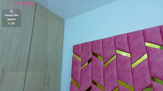 hornyhousekeeper  online show from 11/02/25, 12:10