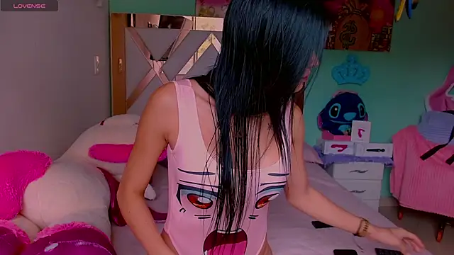 Snapshot of adda_mancini chatting on 03/07/25, 07:27 adda mancini online show from 03/07/25, 07:27