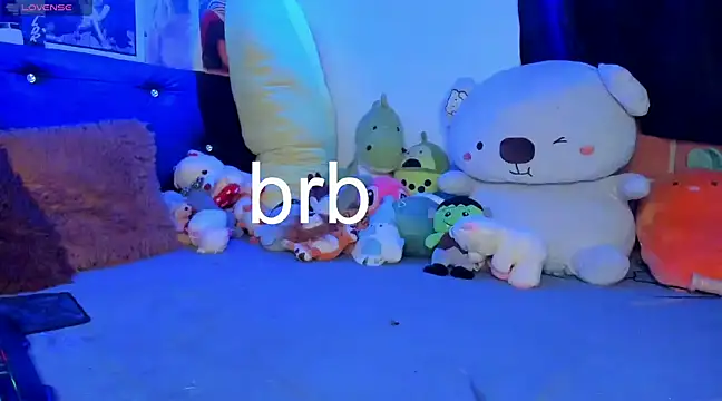 Snapshot of sweetvond_ chatting on 02/07/25, 09:26 sweetvond  online show from 02/07/25, 09:26