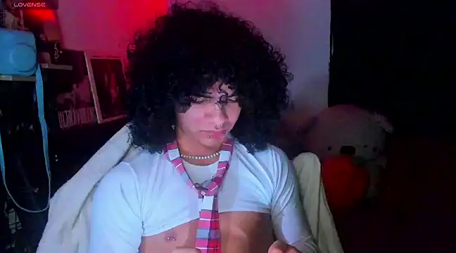 Snapshot of sweetvond_ chatting on 03/02/25, 04:50 sweetvond  online show from 03/02/25, 04:50