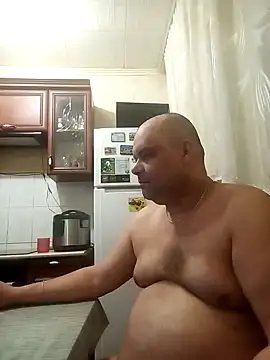 Snapshot of xanderr80_80 chatting on 03/13/25, 01:54 xanderr80 80 online show from 03/13/25, 01:54