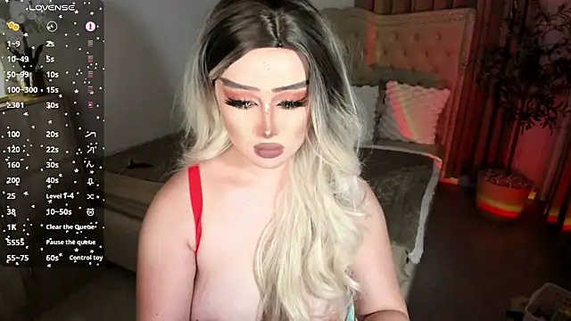 Miss mariahmonroe online show from 11/12/25, 10:19