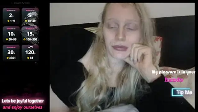 VeronicaJoyful online show from 11/30/25, 10:21