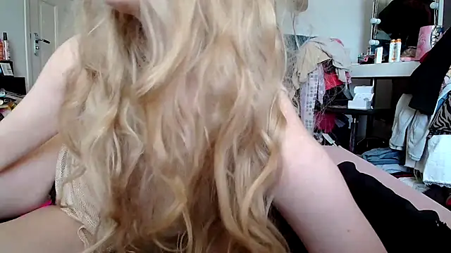 VeronicaJoyful online show from 03/17/25, 03:29