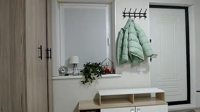 increible della online show from 11/28/25, 08:53