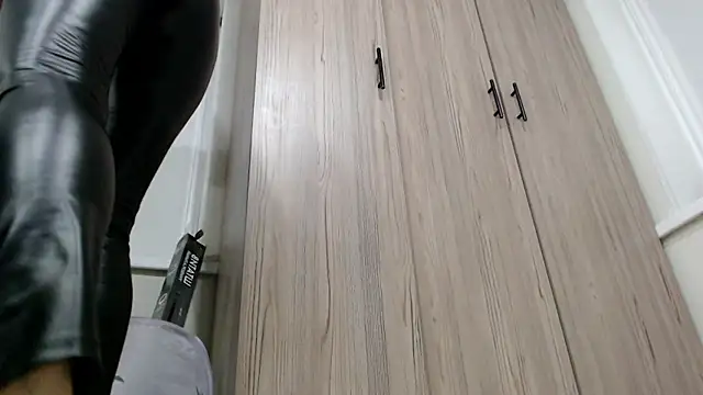 increible della online show from 02/21/26, 08:22