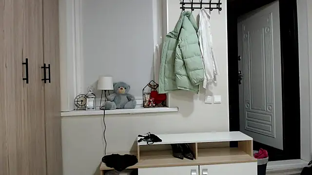 increible della online show from 02/10/26, 07:57