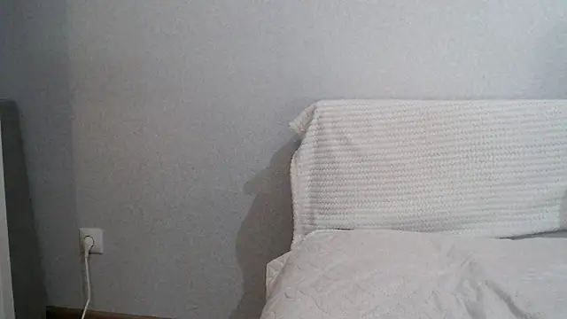 increible della online show from 02/19/25, 07:26