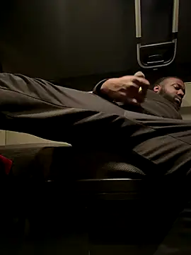 waakenda online show from 11/25/25, 12:11