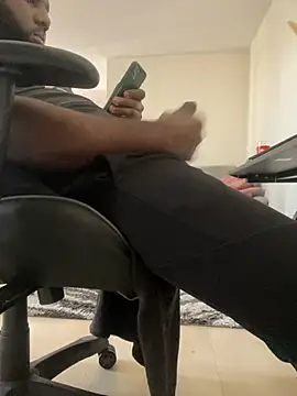 waakenda online show from 12/27/24, 10:55