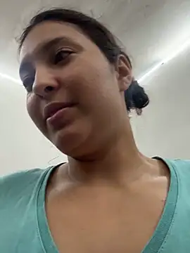 Snapshot of mariatudulceadiccion chatting on 02/25/26, 05:18 mariatudulceadiccion online show from 02/25/26, 05:18