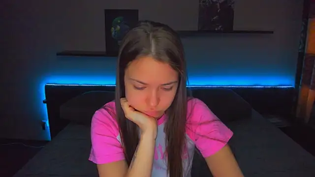 AlexaBarkley online show from 03/24/26, 12:32