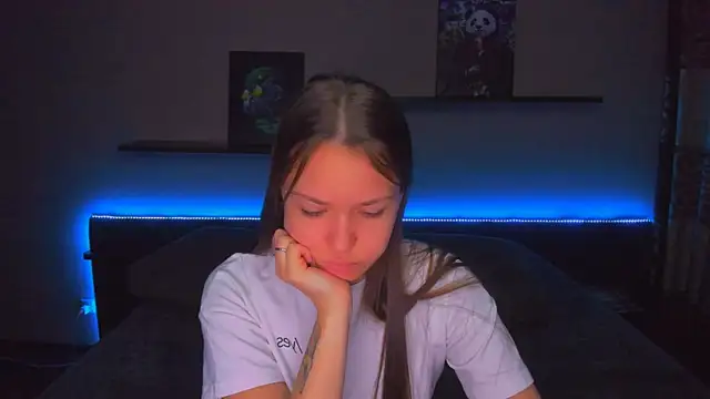 AlexaBarkley online show from 02/17/26, 12:30