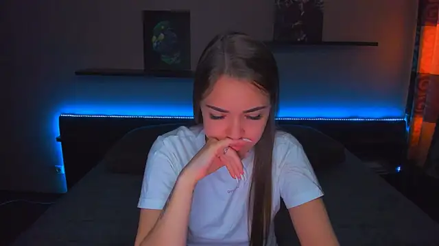 AlexaBarkley online show from 04/17/26, 12:46