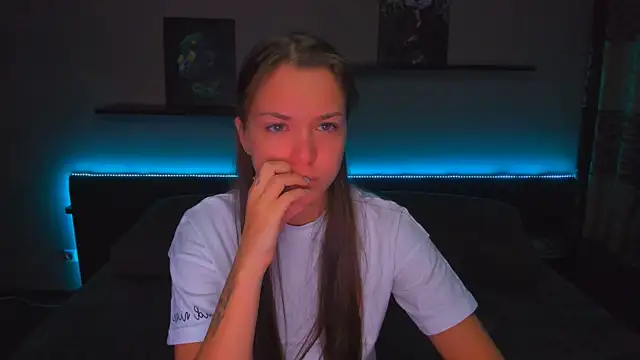 AlexaBarkley online show from 12/17/25, 12:15